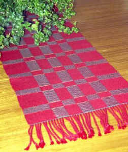 S-W_Table_Runner3GNC_011.JPG (31269 bytes)
